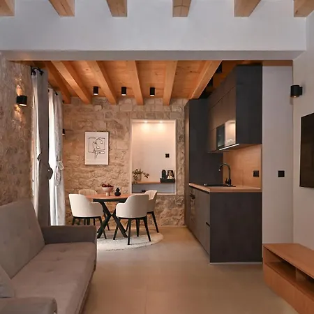 Milan Luxury