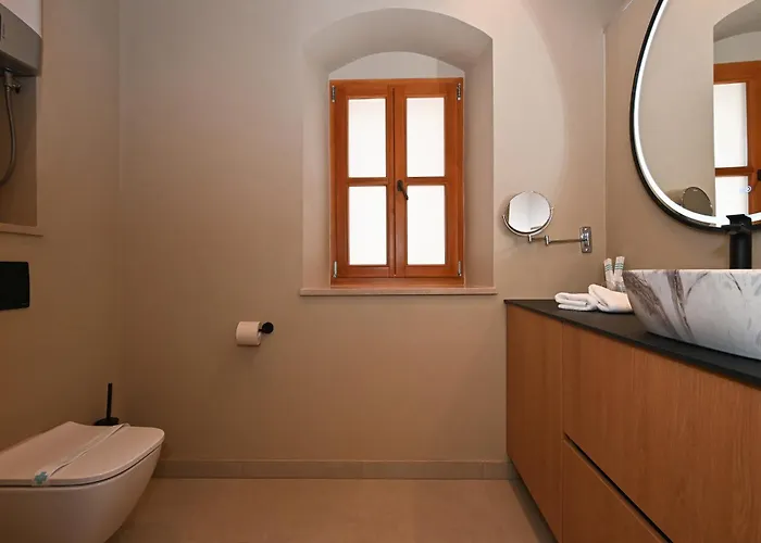 Milan Luxury 아파트